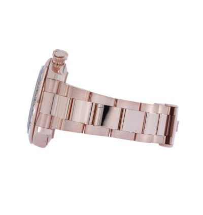 Rolex Daytona 18kt Everose Sundust Dial Box And Papers 2021 116505
