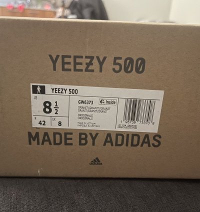 8 5 Grainte Yeezy 500