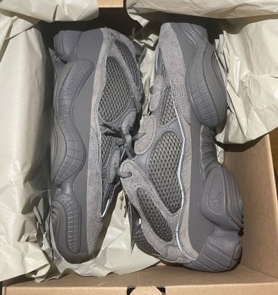8 5 Grainte Yeezy 500