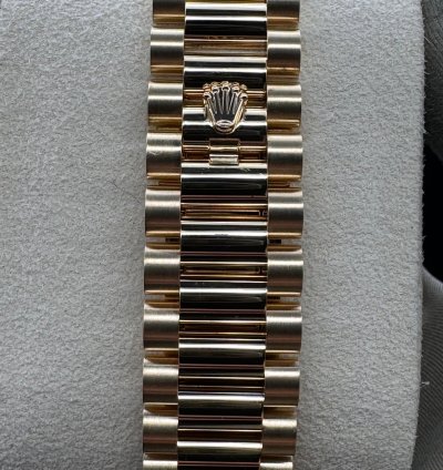 Rolex Day-date 36 Mother Of Pearl Diamond Dial Unworn