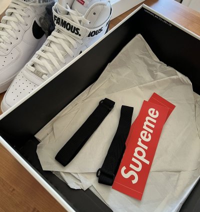 Supreme Nike Air Force 1 High World Famous White