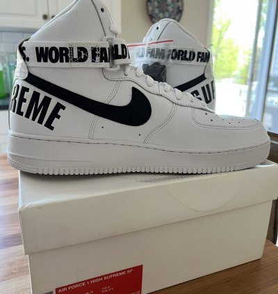Supreme Nike Air Force 1 High World Famous White