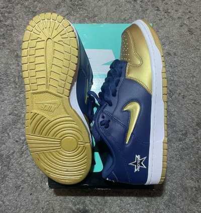Nike Sb Dunk Low Supreme Jewel Swoosh Gold