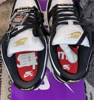 Nike Sb Dunk Low Supreme Stars Black 2021