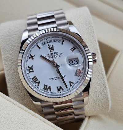 Rolex Day-date 36 New 2023 President White Gold 18kt White Dial Roman Letter 128239-0038