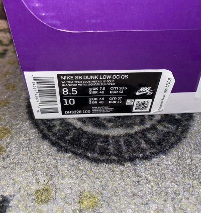Nike Sb Dunk Low Supreme Stars Hyper Royal 2021