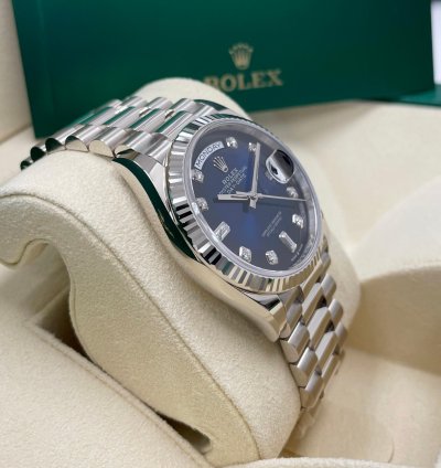 Rolex Day-date 36 New Day-date 36mm 128239 Fluted Bezel Blue Ombre Diamond Dial Presidential Band