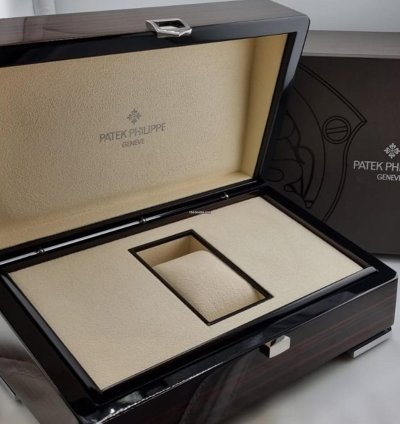 Patek Philippe Calatrava Pilot Travel Time White Gold 42mm
