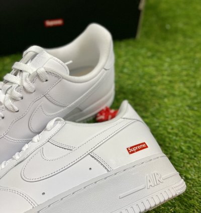 Supreme Nike Air Force 1 Low White