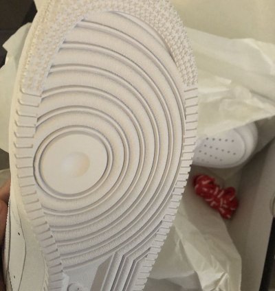 Supreme Nike Air Force 1 Low White