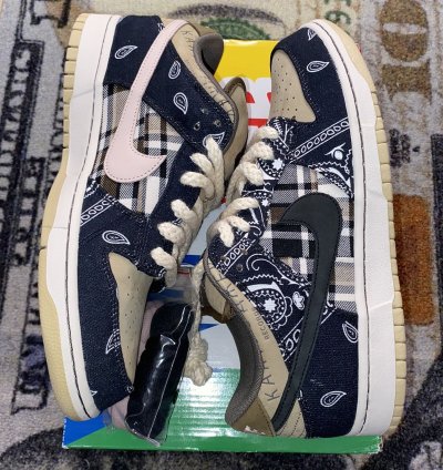 Nike Sb Dunk Low Travis Scott