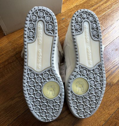 Adidas Bad Bunny Last Forum