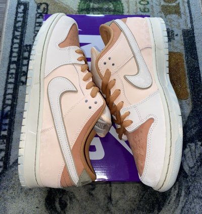 Nike Sb Dunk Low Trocadero Gardens