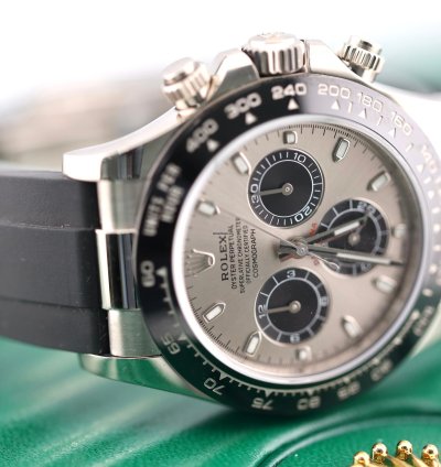 Rolex Daytona 2021 Daytona White Gold Ghost Oysterflex 116519ln