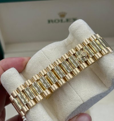 Rolex Day-date 36 Ombre Green Roman
