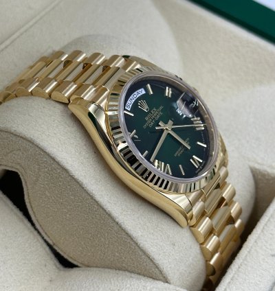 Rolex Day-date 36 Ombre Green Roman