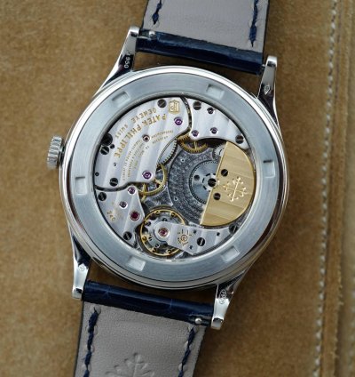 Patek Philippe Calatrava Platinum Handcraft Calatrava Ref 5077p With Peacock Or Pheasant Dial