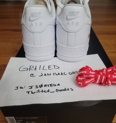 Supreme Nike Air Force 1 White