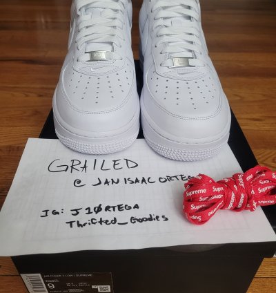 Supreme Nike Air Force 1 White