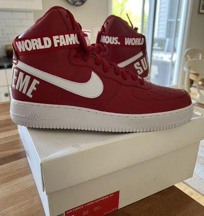Supreme Nike Air Force One High World Famous