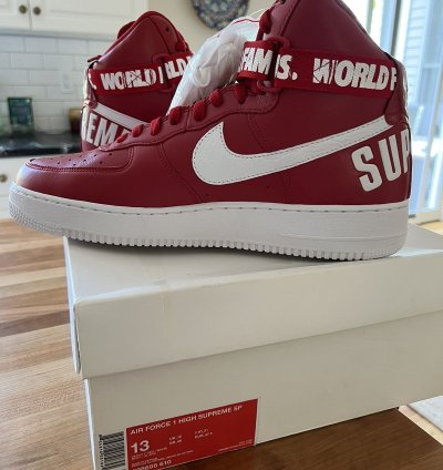 Supreme Nike Air Force One High World Famous