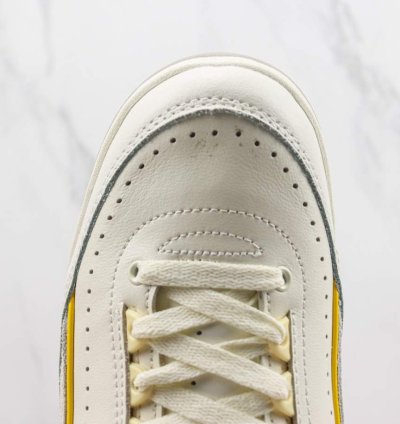 Air Jordan 2 Retro Low craft Melon Tint