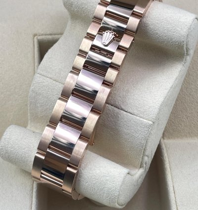 Rolex Day-date 36 Pink Sundust Diamond Dial New Unworn 2022 Full Set Box Papers