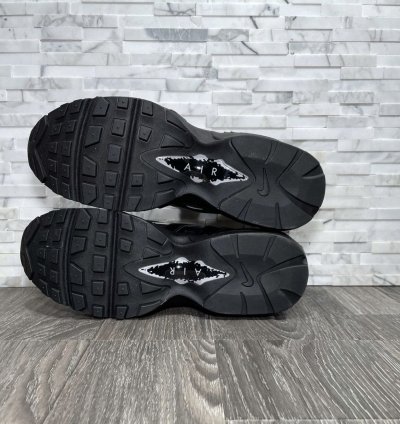 Supreme Nike Air Max 96 Black