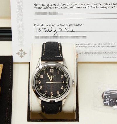 Patek Philippe Calatrava Tiffany Co Calatrava White Gold Gray Dial complete Set 2022 Mint Extra Strap