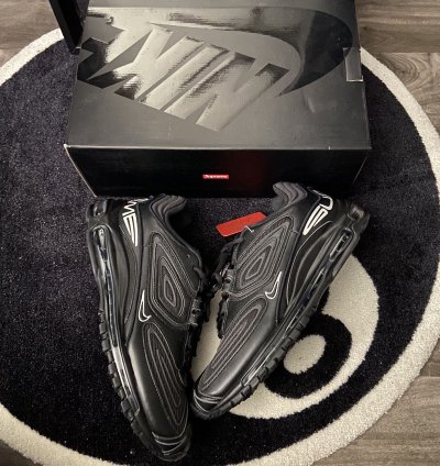 Supreme Nike Air Max 98 Sp