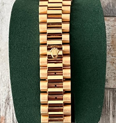 Rolex Day-date 36 President 18ct Gold Daydate With Diamond Dials
