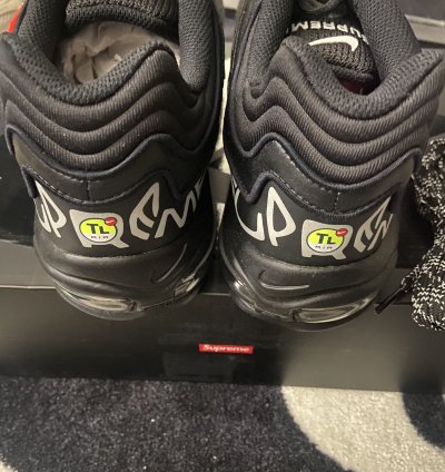 Supreme Nike Air Max 98 Sp
