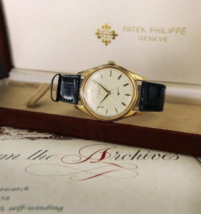Patek Philippe Calatrava Vintage Calatrava Ref 2526 18kt Yellow Gold Mark Enamel Dial From Year 1955