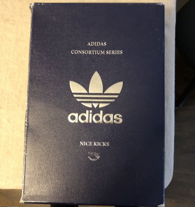 Adidas Nice Kicks Nmd R1
