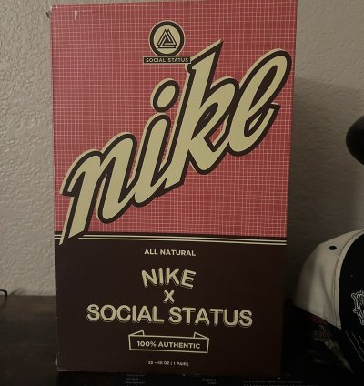 Nike Sb Dunk Mid Social Status Free Lunch Chocolate
