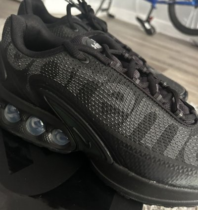 Supreme Nike Air Max Dn Black Galactic Jade