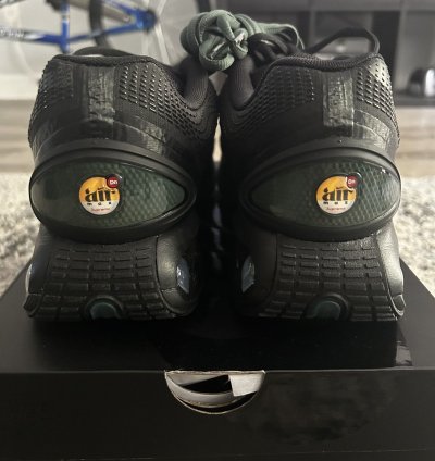 Supreme Nike Air Max Dn Black Galactic Jade