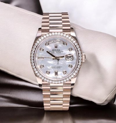 Rolex Day-date 36 President Rose Gold Pearl Dial Diamonds 36 Mm Unworn 2022