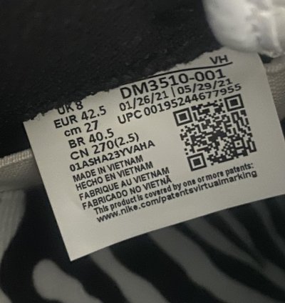 Nike Sb Dunk Quartersnacks Zebra