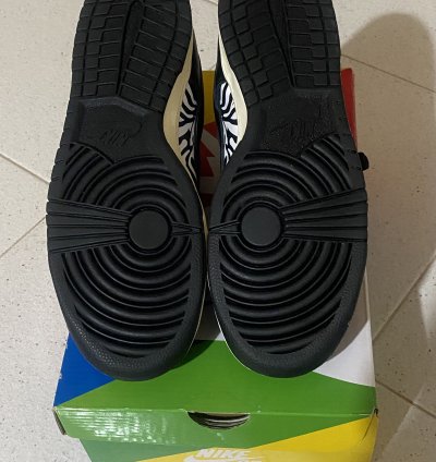 Nike Sb Dunk Quartersnacks Zebra