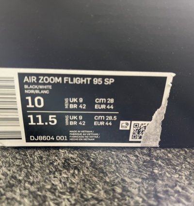 Supreme Nike Air Zoom Flight 95