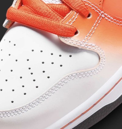 Nike Sb Dunk Sweet Tooth