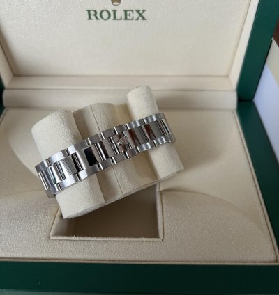 Rolex Day-date 36 Ref 118209 18k White Gold Rare Blue Wave Dial New Rolex Service Guarantee