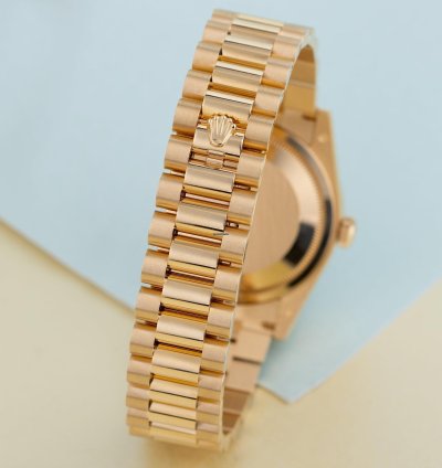 Rolex Day-date 36 Ref 118388 Carousel Green Jade Dial Diamond Dial Bezel And Shoulders 18k Yellow Gold