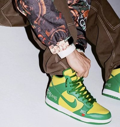 Supreme Nike Dunk High
