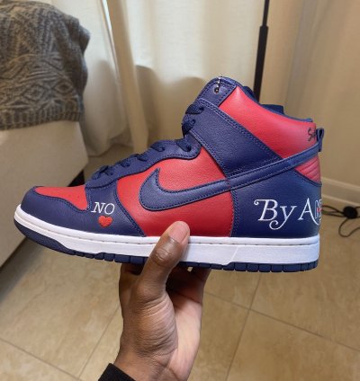 Supreme Nike Dunk High - Red Navy