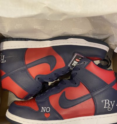 Supreme Nike Dunk High - Red Navy