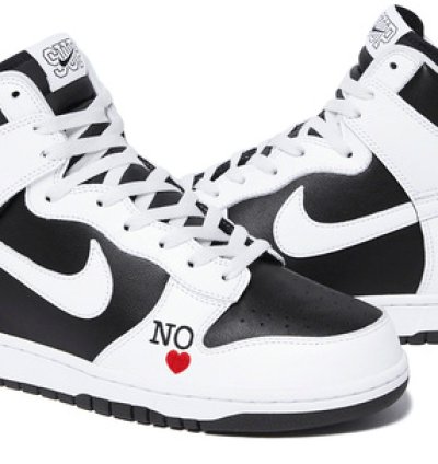 Supreme Nike Dunk High Black White