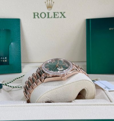 Rolex Day-date 36 Rose Gold Green Aventurine Diamond Bezel 2025