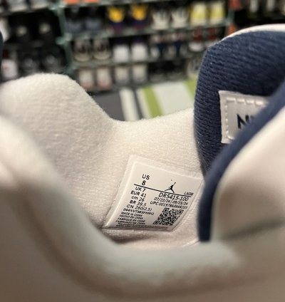 Nike Sb Jordan 4 Navy